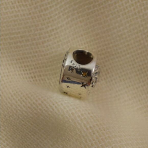 925 Silver C-3PO & R2-D2 Star Wars Charm - Picture 3 of 6